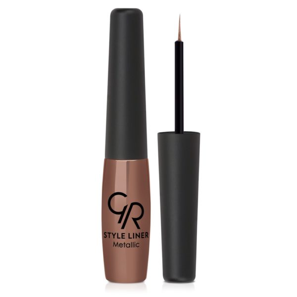 Gives an impressive look with its ultra shiny metallic colors and with its long lasting and quick dry formula